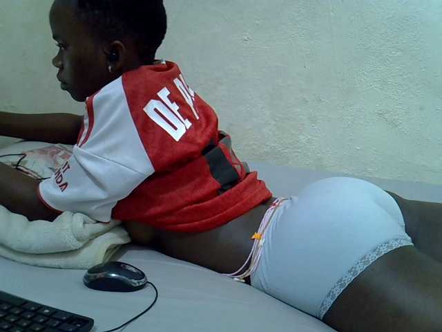 sashadoll8890 live cam on BongaCams