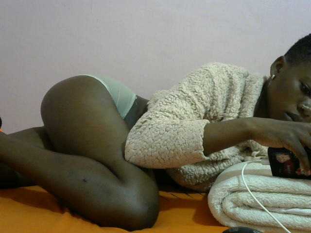 sashadoll8890 live cam on BongaCams