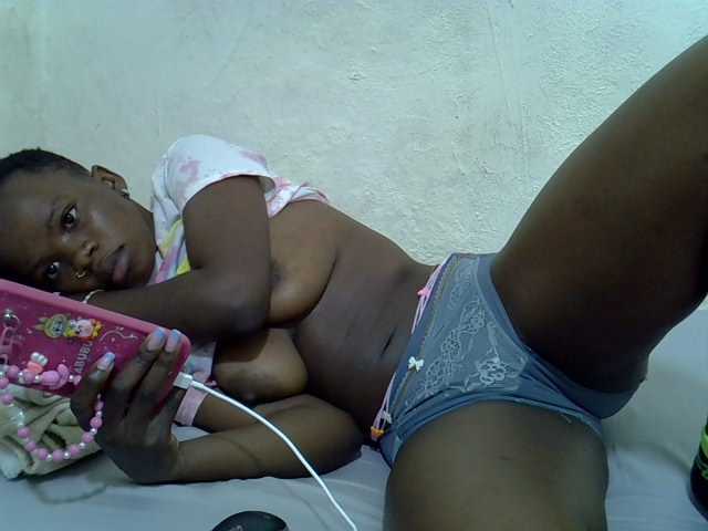 sashadoll8890 live cam on BongaCams