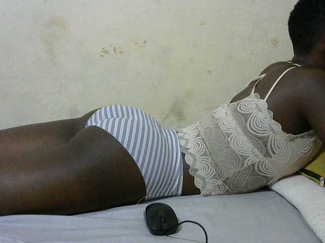 sashadoll8890 live cam on BongaCams