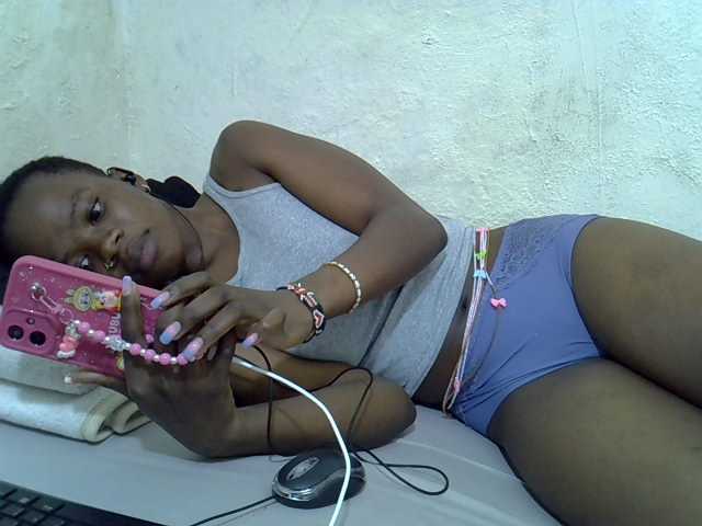 sashadoll8890 live cam on BongaCams