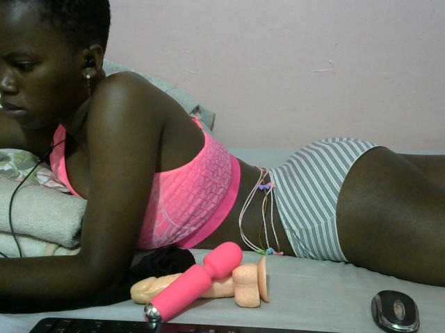 sashadoll8890 live cam on BongaCams