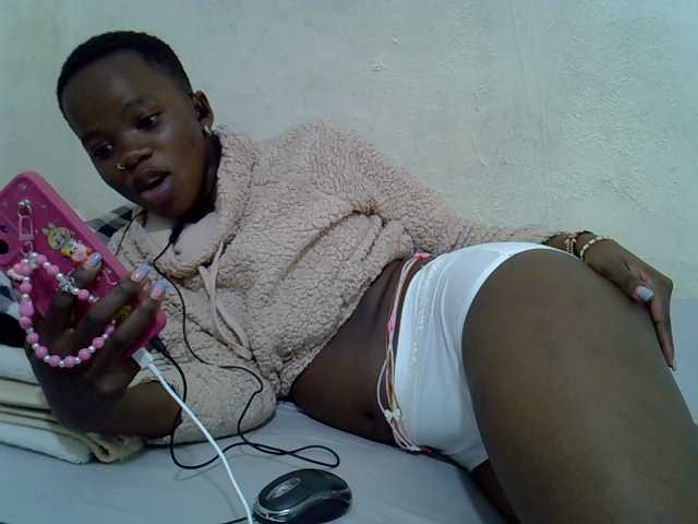 sashadoll8890 live cam on BongaCams