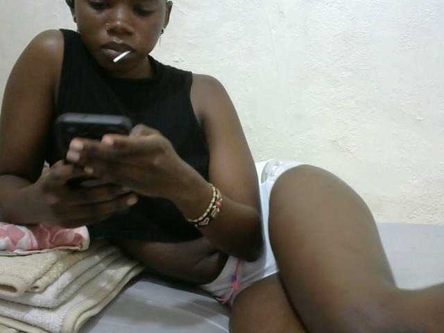 sashadoll8890 live cam on BongaCams