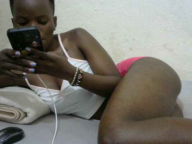 sashadoll8890 live cam on BongaCams