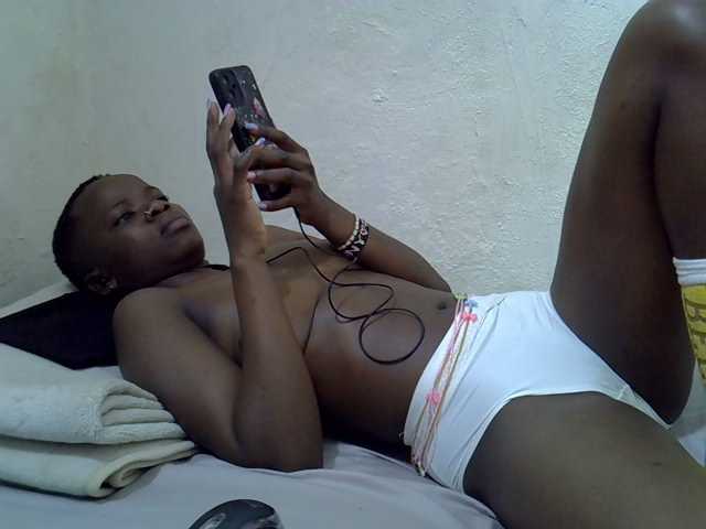 sashadoll8890 live webcam show