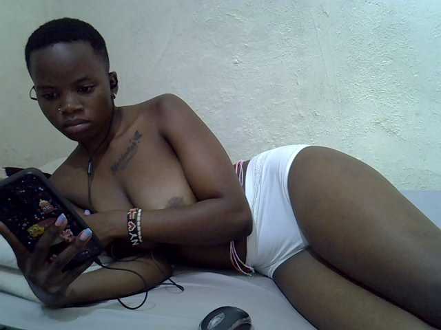 sashadoll8890 live cam on BongaCams