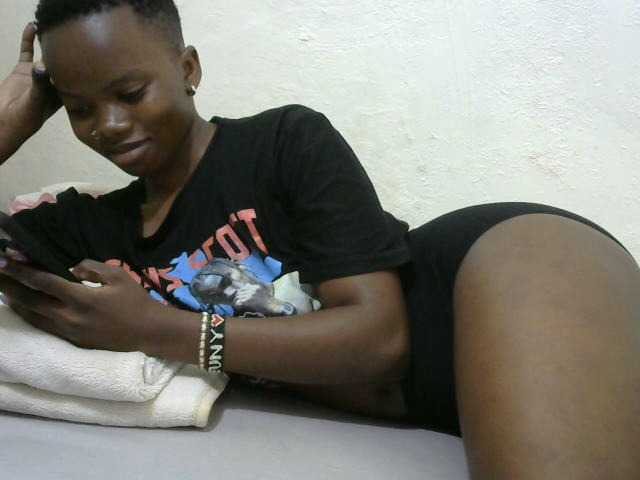 sashadoll8890 live cam on BongaCams
