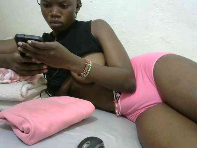sashadoll8890 webcam