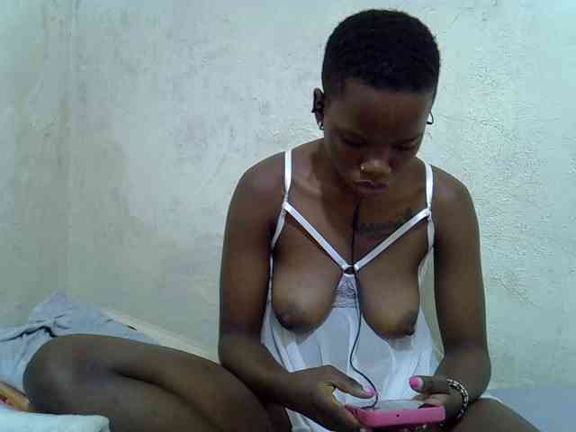 sashadoll8890 webcam