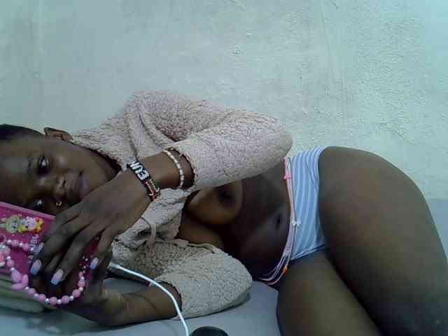 sashadoll8890 webcam