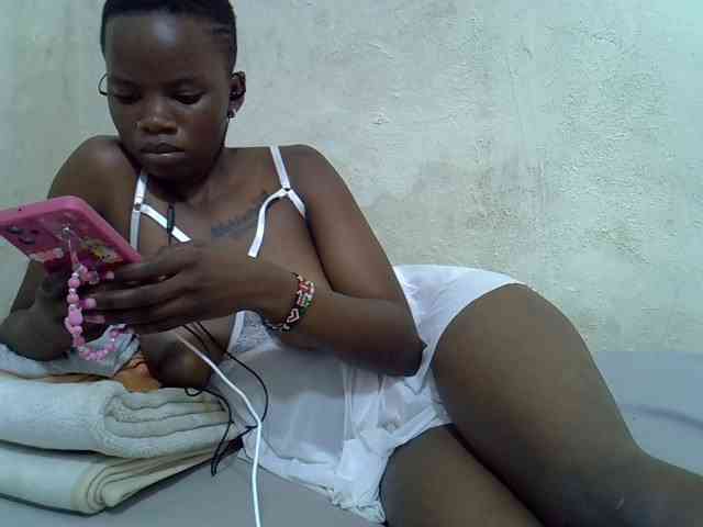 sashadoll8890 webcam