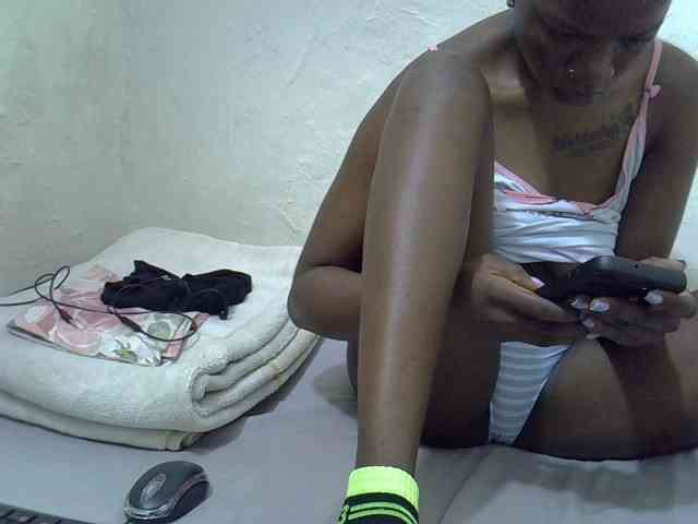sashadoll8890 webcam