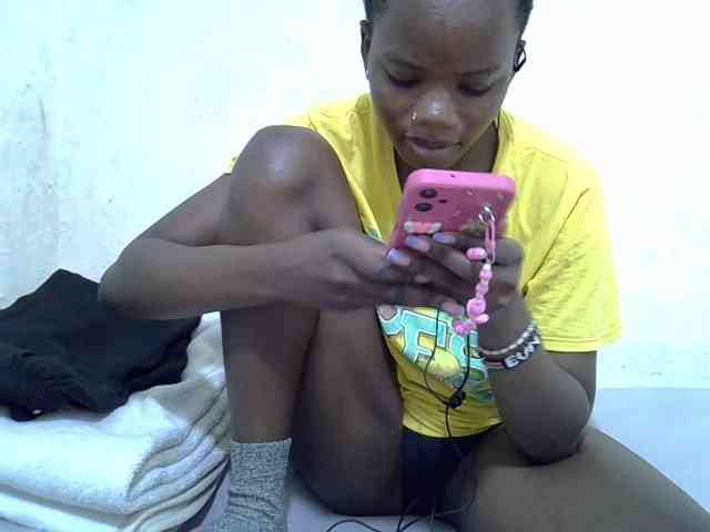 sashadoll8890 webcam