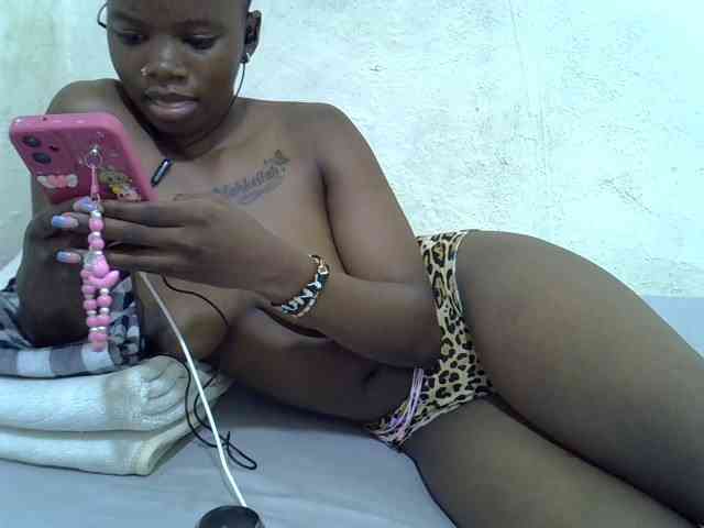 sashadoll8890 webcam