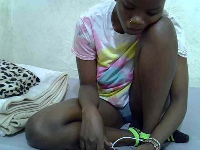 sashadoll8890 webcam