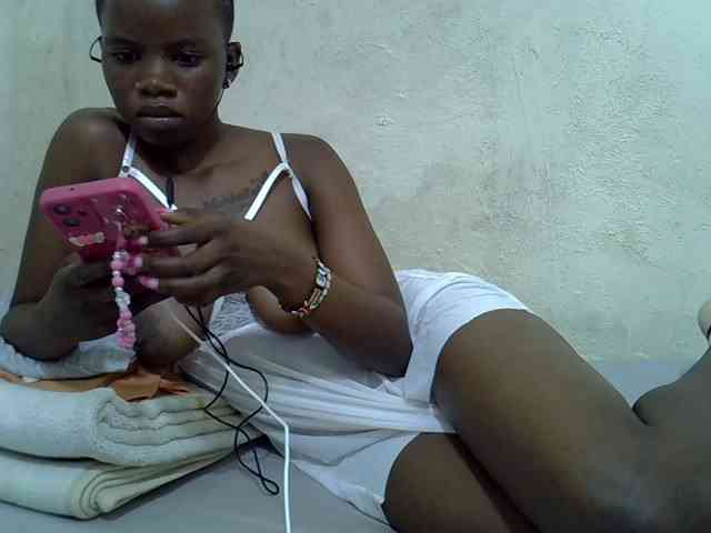sashadoll8890 webcam