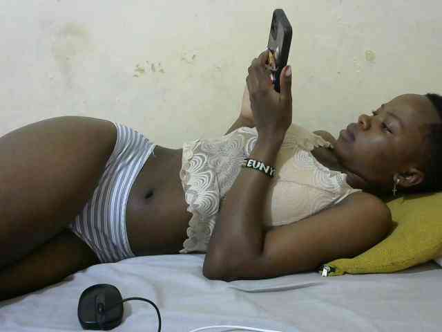 sashadoll8890 webcam