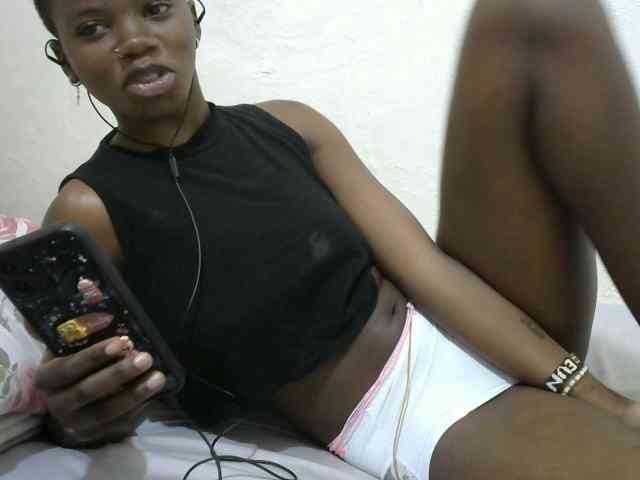 sashadoll8890 webcam