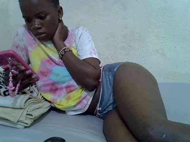 sashadoll8890 webcam