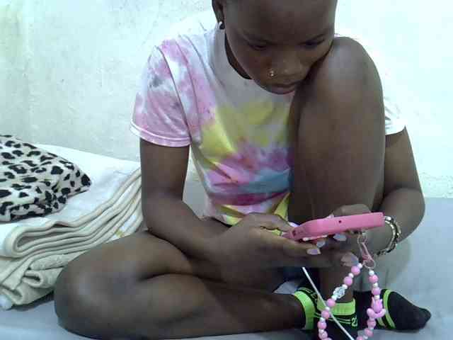 sashadoll8890 webcam