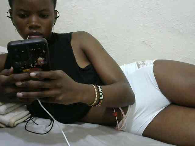 sashadoll8890 webcam