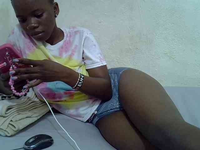 sashadoll8890 webcam