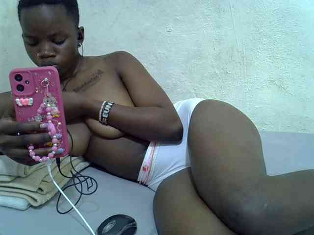 sashadoll8890 webcam