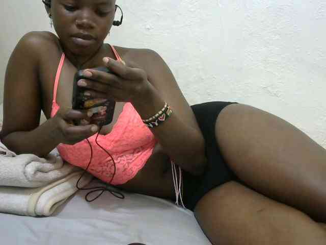 sashadoll8890 webcam