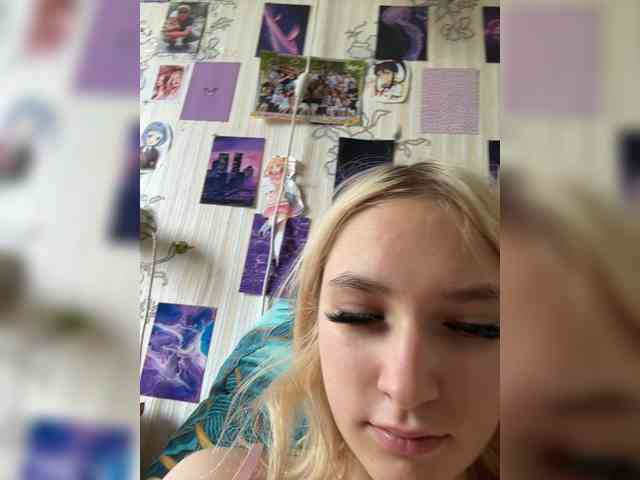 LisaCriss webcam