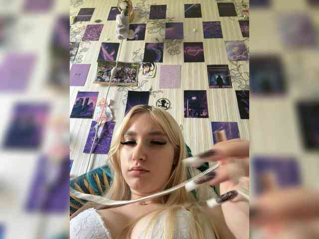 LisaCriss webcam