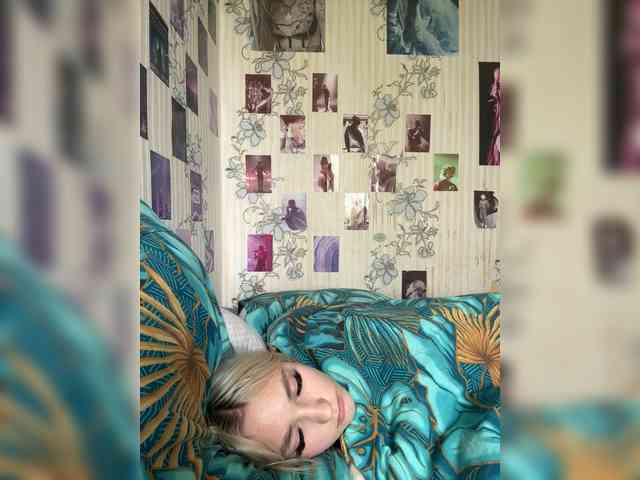 LisaCriss webcam