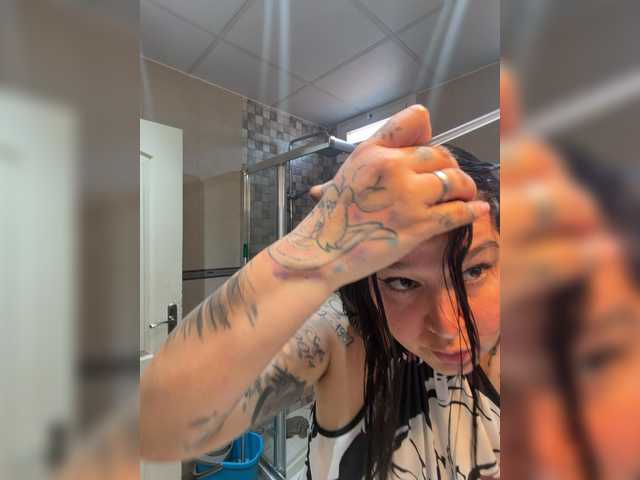 1Valentina