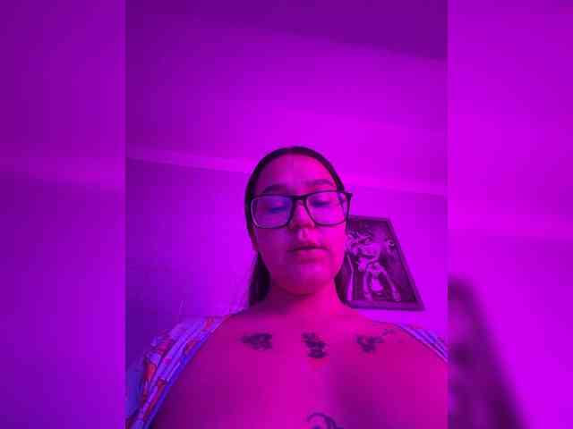 1Valentina webcam