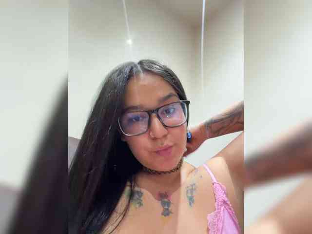 1Valentina webcam