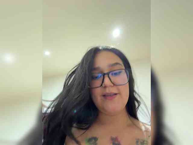 1Valentina webcam