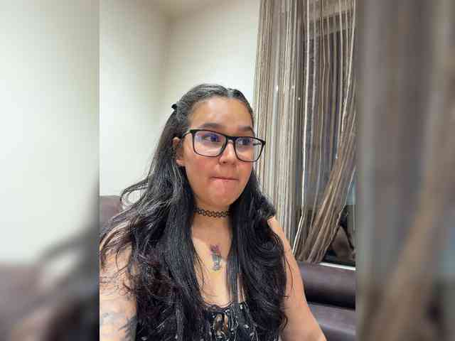 1Valentina webcam