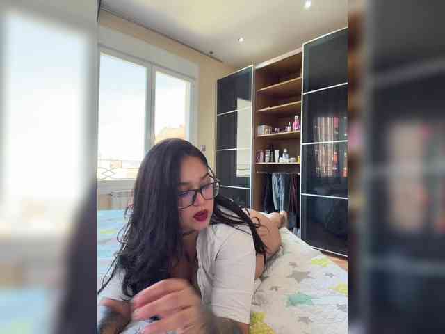 1Valentina webcam