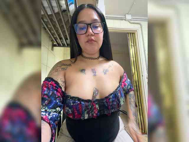 1Valentina