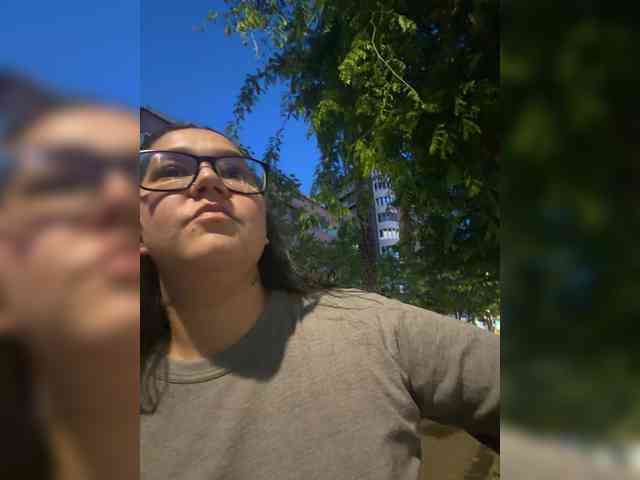 1Valentina webcam