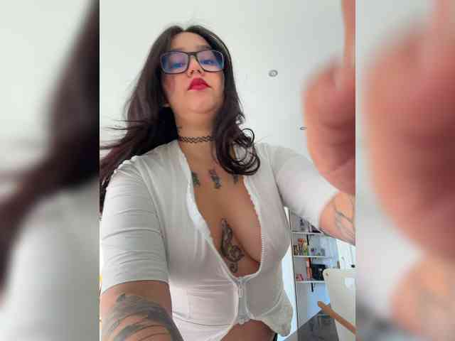 1Valentina webcam