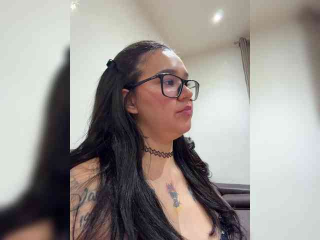 1Valentina webcam
