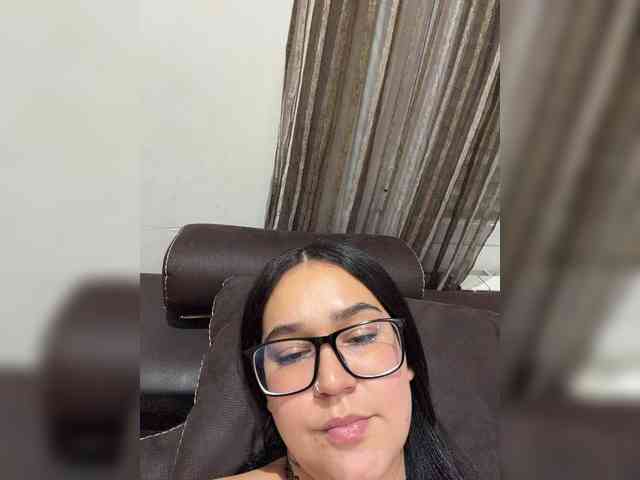 1Valentina webcam