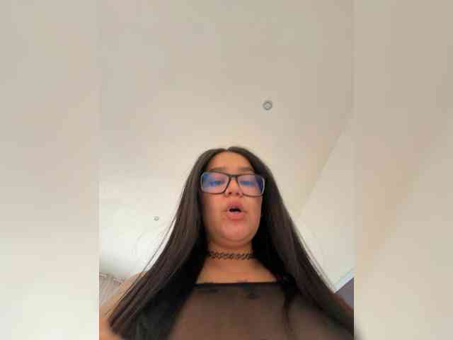 1Valentina webcam