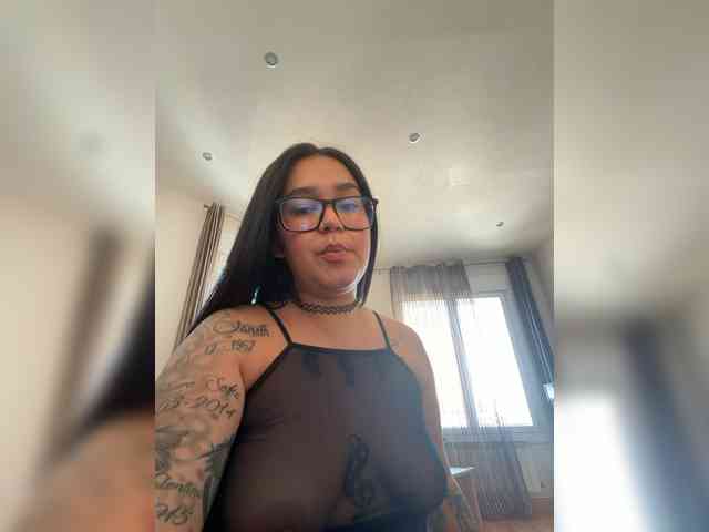 1Valentina webcam