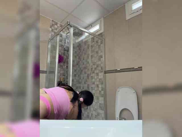 1Valentina webcam