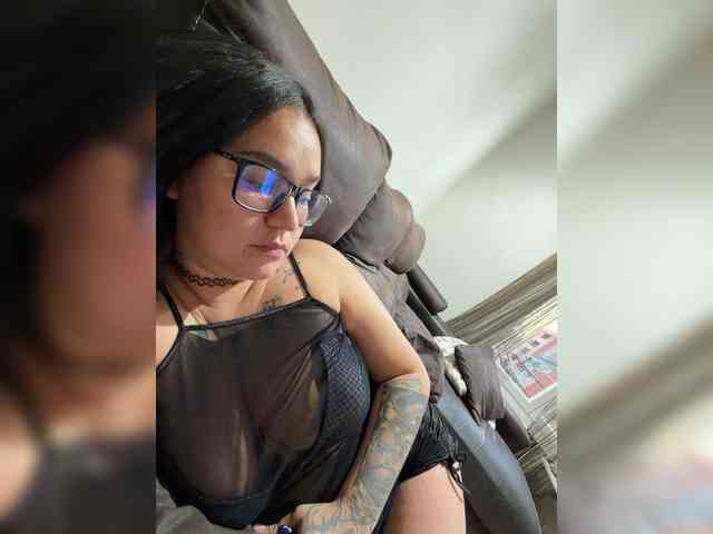 1Valentina webcam