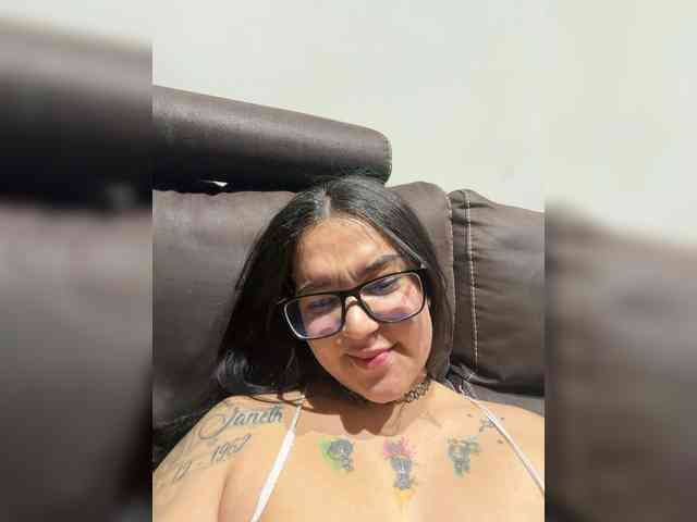 1Valentina webcam