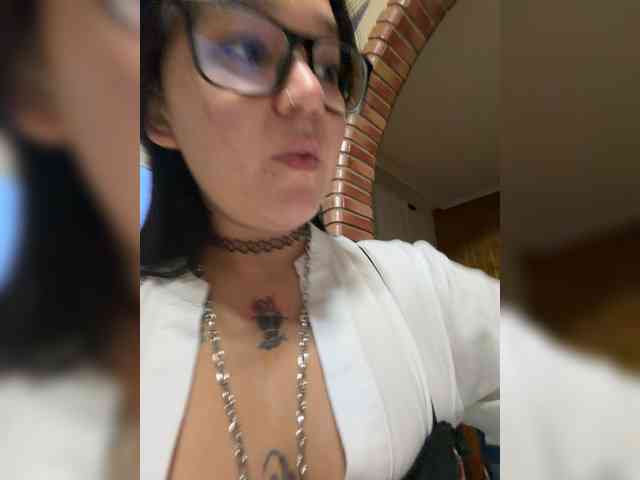 1Valentina webcam