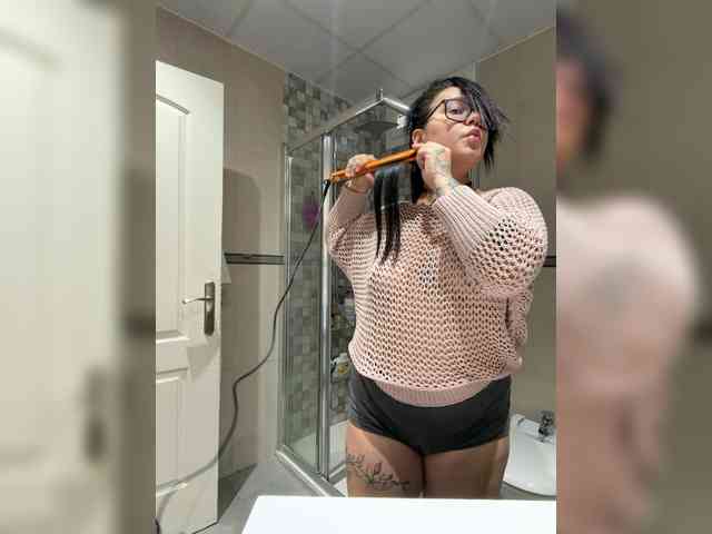 1Valentina webcam